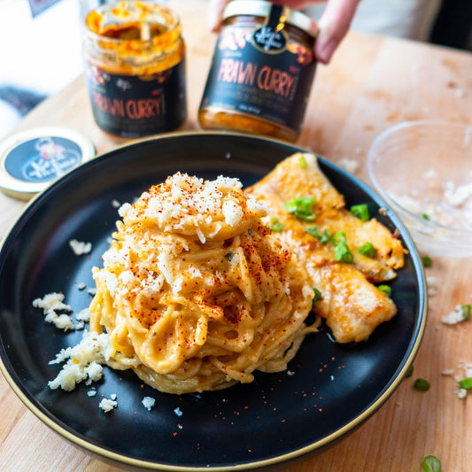 Simple Creamy Curry Pasta - Kopi Thyme